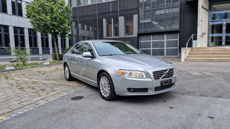 VOLVO S80 D5 AWD Momentum Geartronic